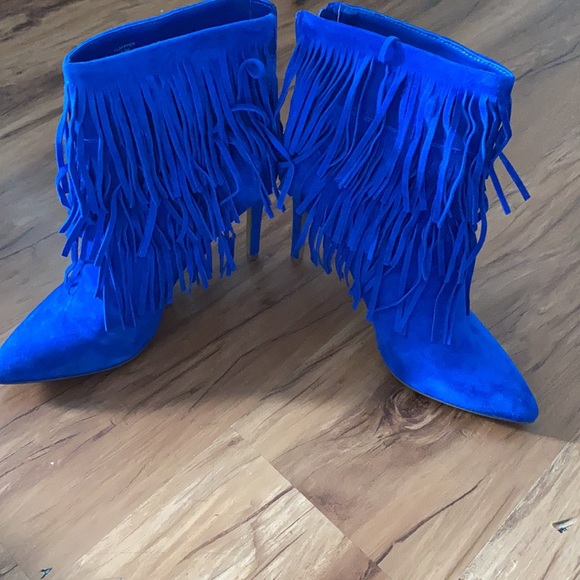 Steve Madden fringe booties - Picture 6 of 6